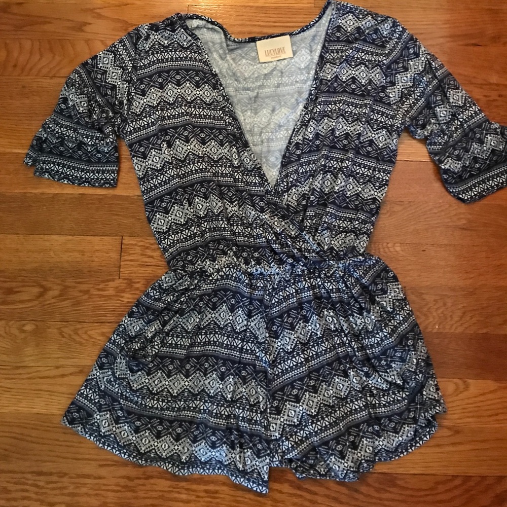 LucyLove blue patterned romper size medium